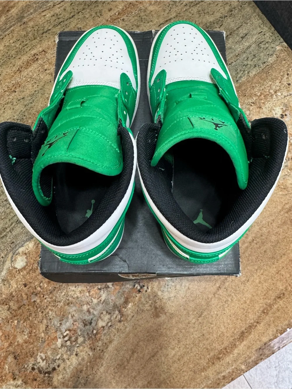 Jordan 1 Mid Lucky Green. Size 9M/10.5W. Pre-owned. Excellent Condition
